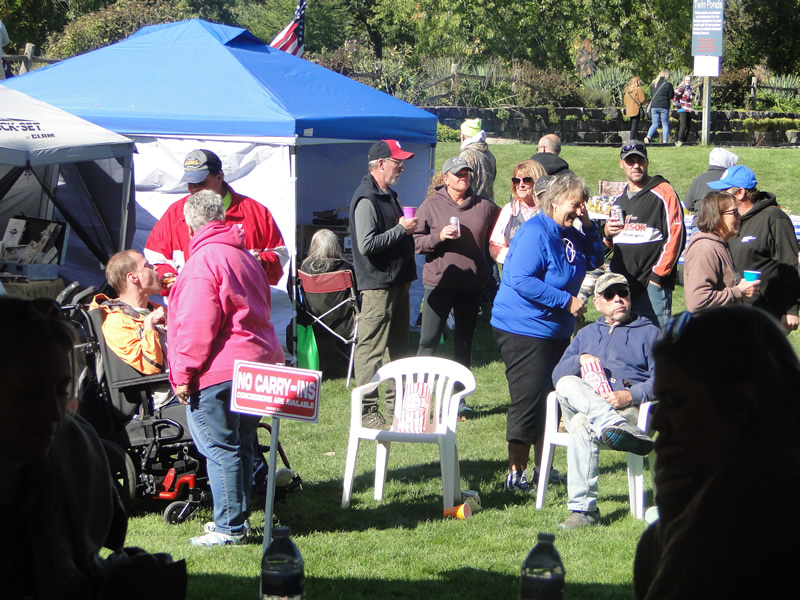 https://www.dundeemill.org/pictures/Oktoberfest2023/DSC07582.jpg