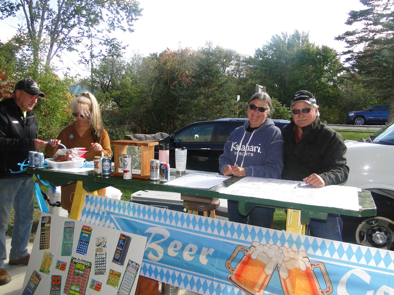 https://www.dundeemill.org/pictures/Oktoberfest2023/DSC07585.jpg