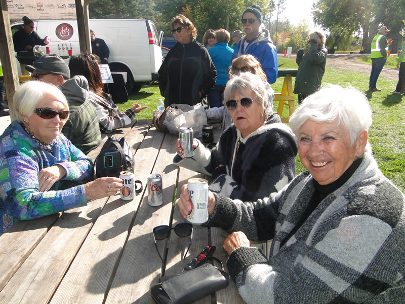 https://www.dundeemill.org/pictures/Oktoberfest2023/DSC07588.jpg