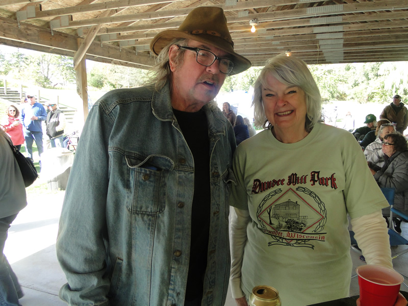 https://www.dundeemill.org/pictures/Oktoberfest2023/DSC07593.jpg