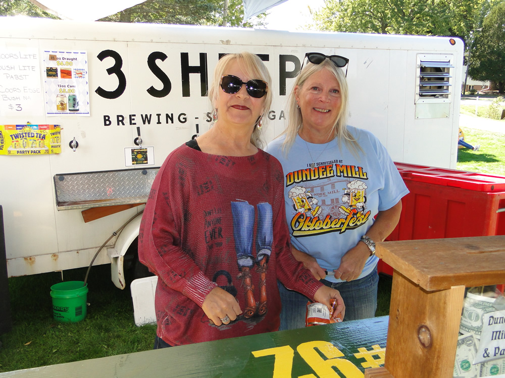 https://www.dundeemill.org/pictures/Oktoberfest2026/DSC08234.jpg