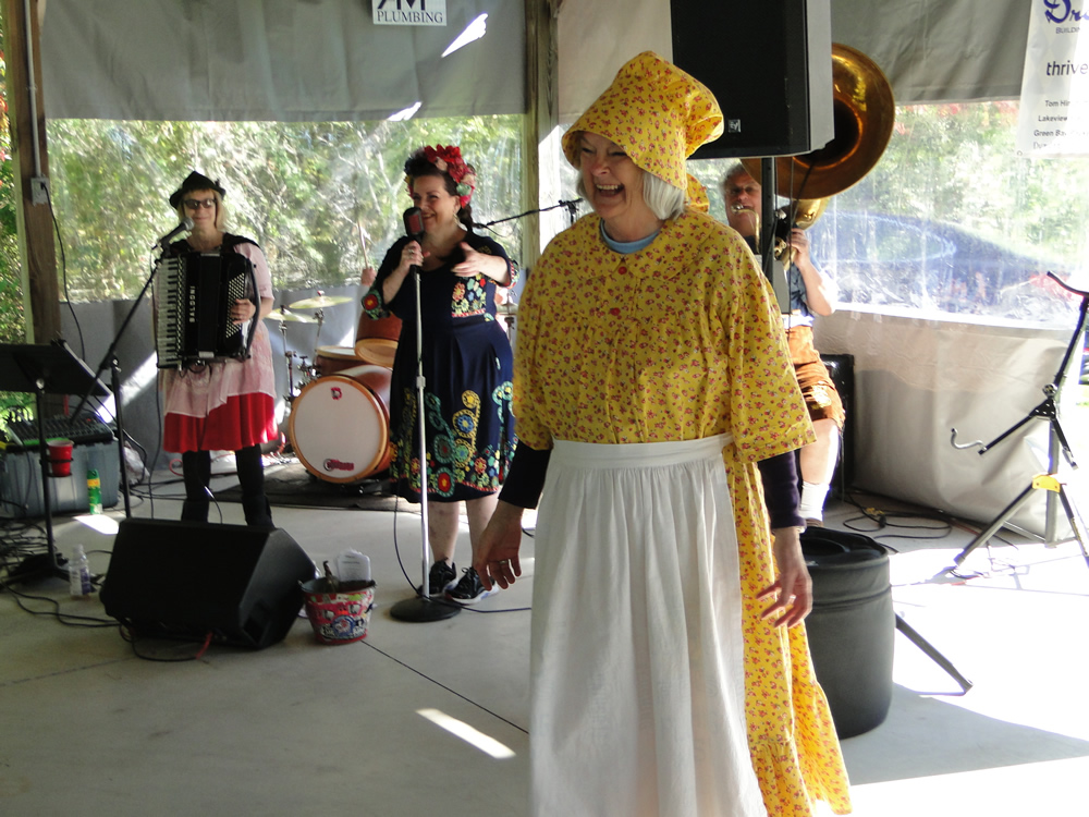 https://www.dundeemill.org/pictures/Oktoberfest2026/DSC08251.jpg