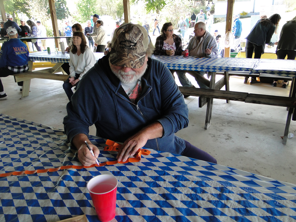 https://www.dundeemill.org/pictures/Oktoberfest2026/DSC08268.jpg