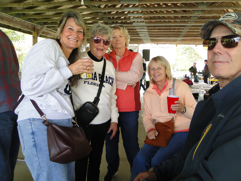 https://www.dundeemill.org/pictures/Oktoberfest2026/DSC08269.jpg